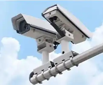 Wire management for street lights